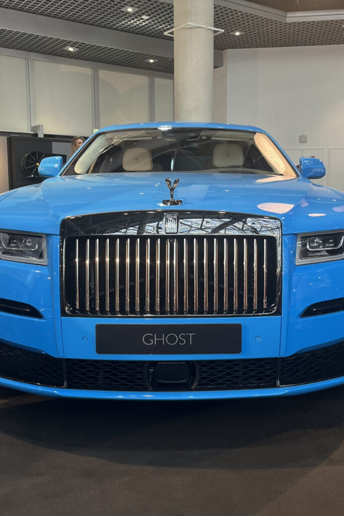 Front on photo of Rolls Royce Ghost